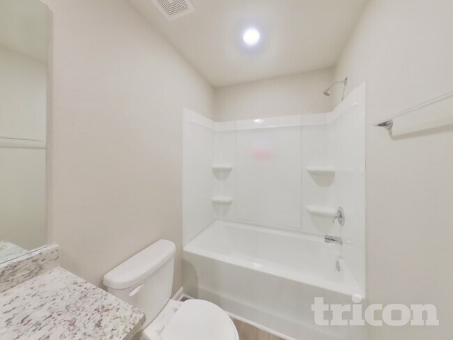 Building Photo - 1300 Deutz Dr