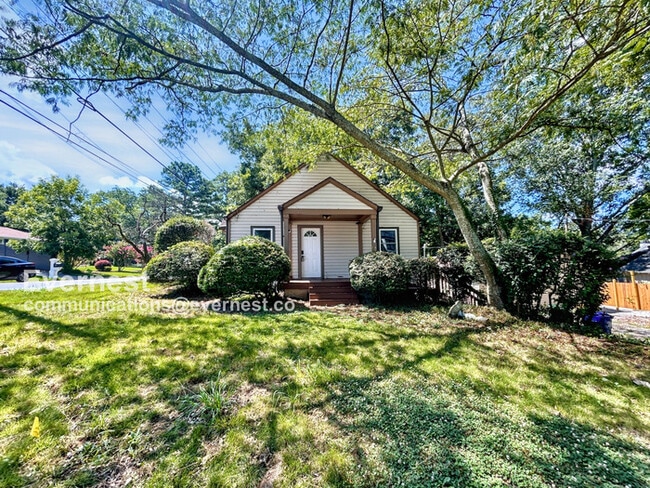 Primary Photo - 1391 N Druid Hills Rd NE