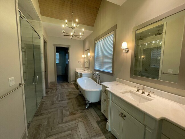 Building Photo - Lease this Absolutely Stunning Home Today ...