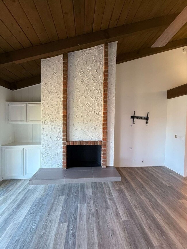 Building Photo - 1911 Estrella De Mar Ct