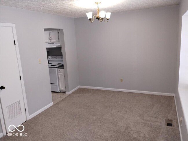 Building Photo - 7434 Melanie Ln