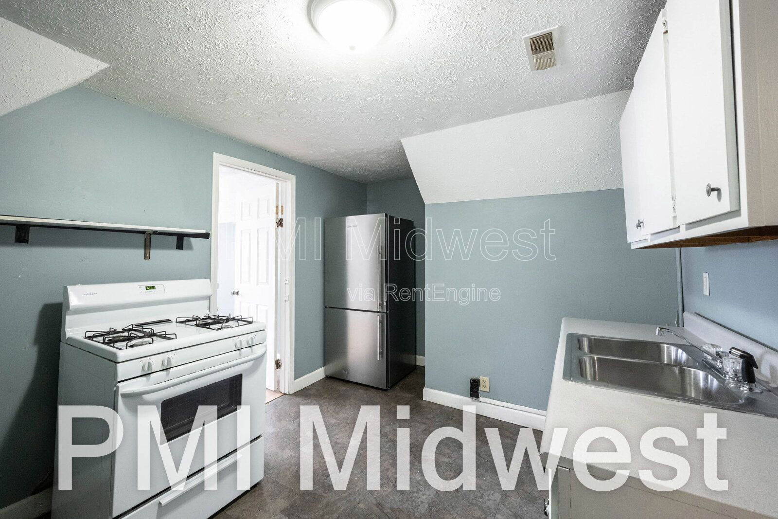 Building Photo - 921 S Buckeye St