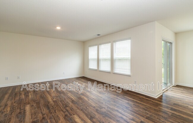 Building Photo - 3048 Nicole Cir
