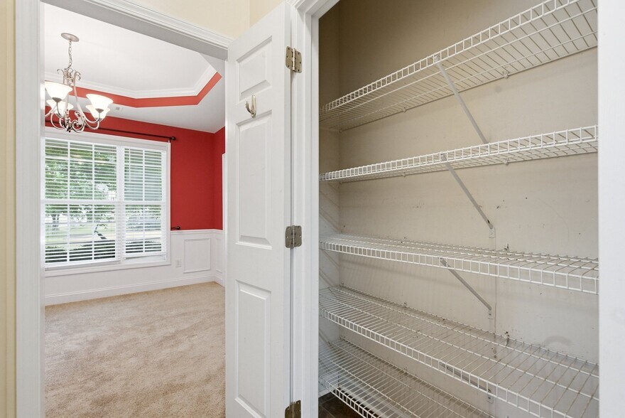 Building Photo - 2840 Antiquate Ct