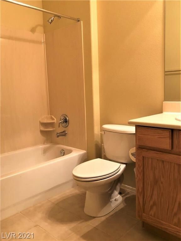 Building Photo - 2150 Waterton Rivers Dr