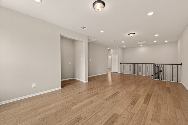 Building Photo - 10022 Cloud Mist Dr