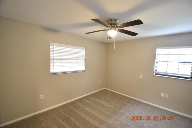 Building Photo - 1455 Ridgelane Cir S