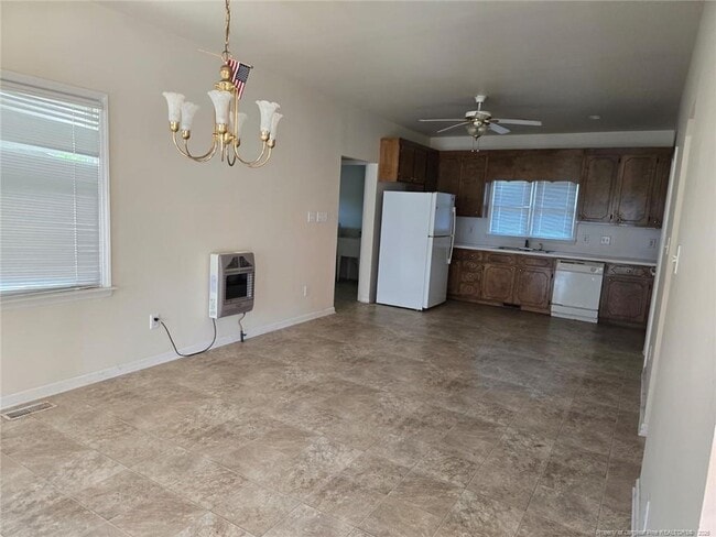 Building Photo - 1527 Lewter Shop Rd