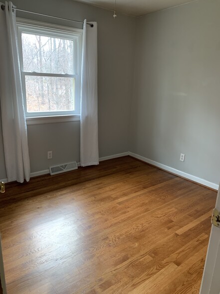 Building Photo - 145 Georgetown Grn