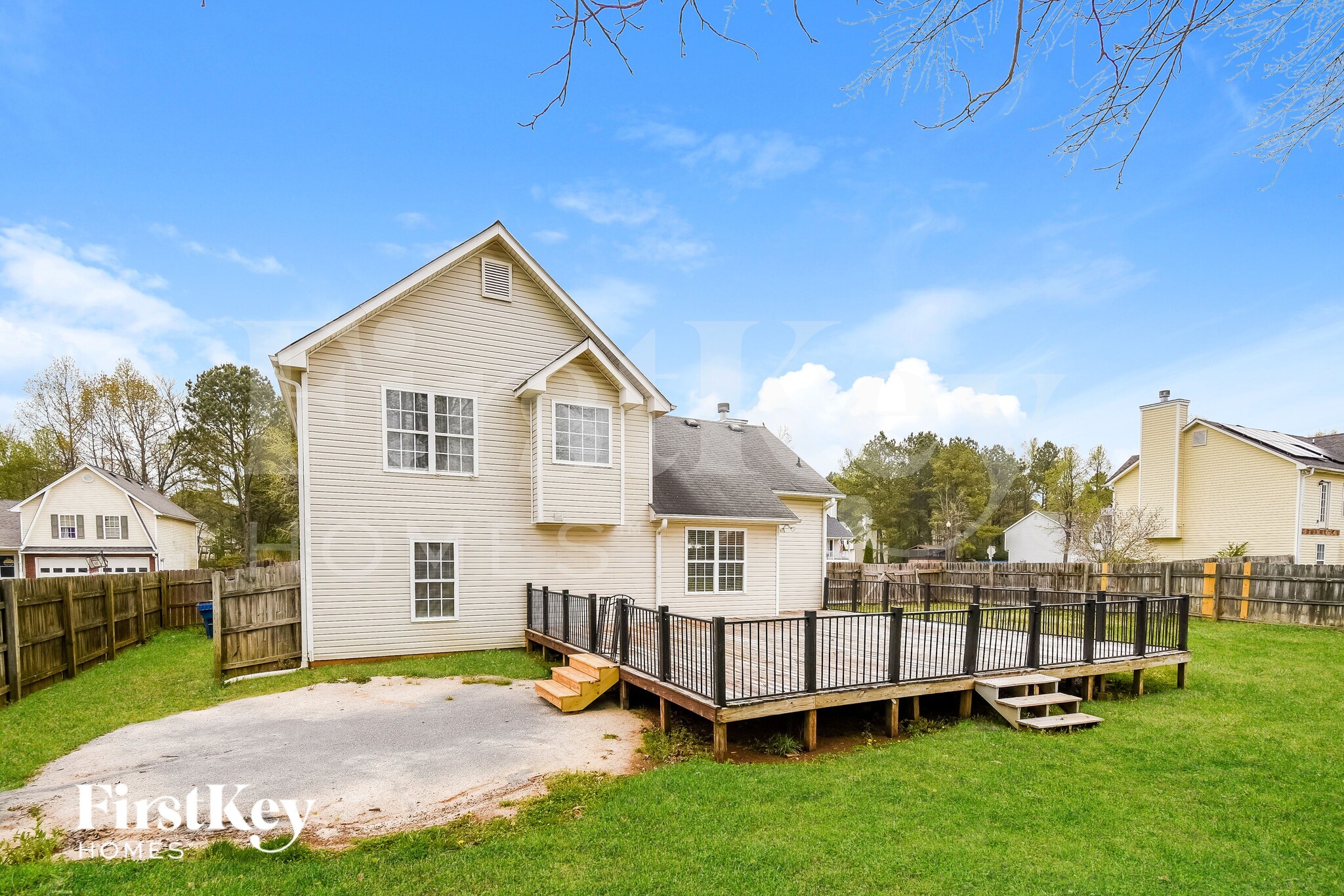 Building Photo - 12 Triangle Ln