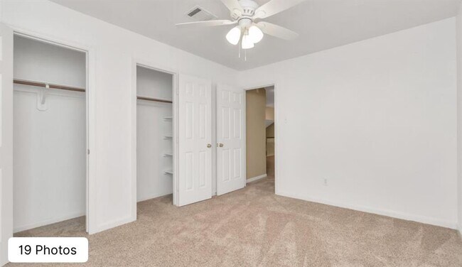 Building Photo - 1122 Augusta Dr