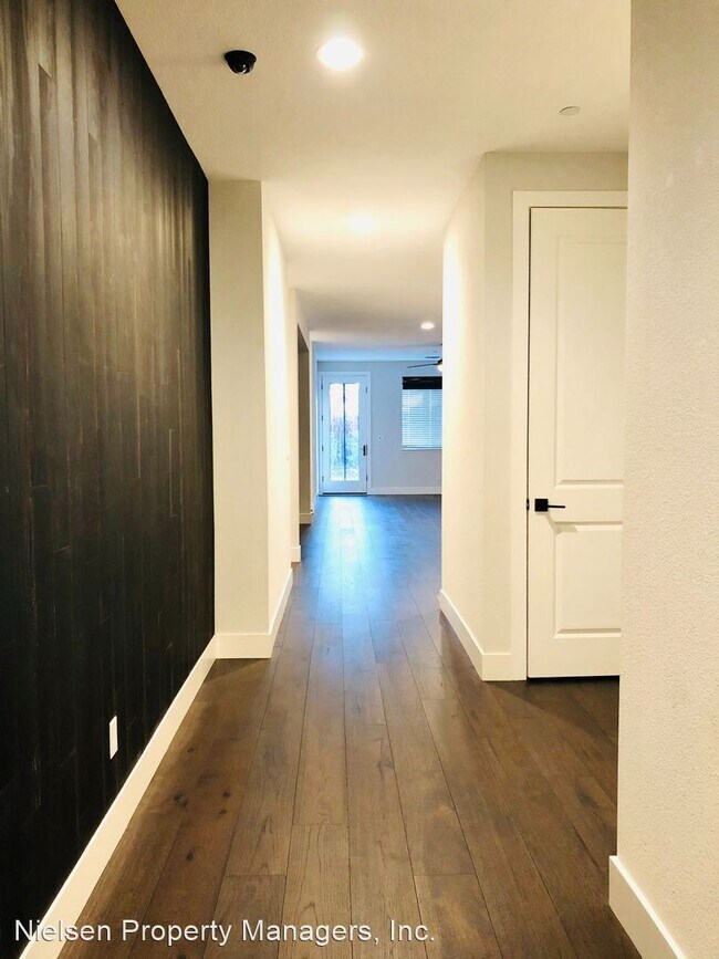 Building Photo - 3 br, 3 bath House - 3 Jupes Ct