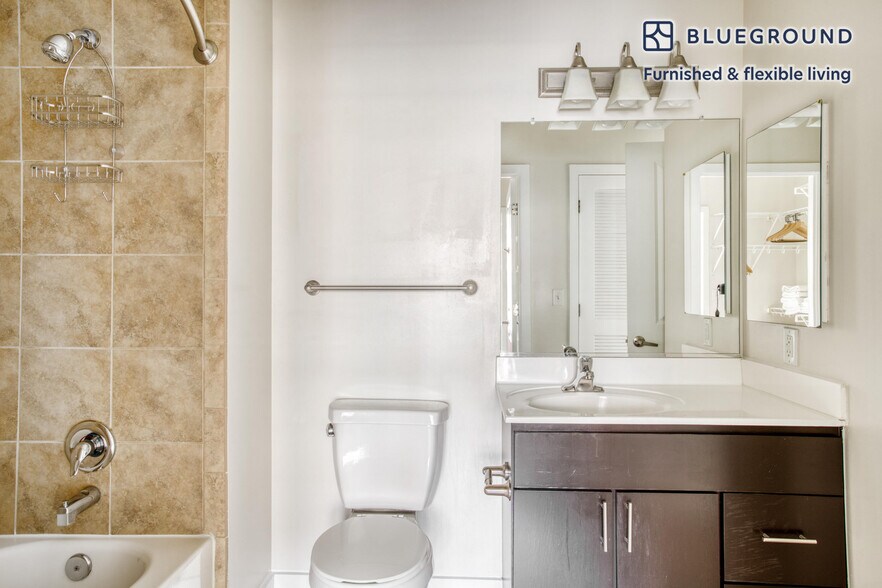 Building Photo - 360 H St NE