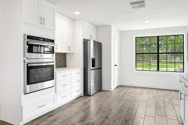 Building Photo - 4606 Pine Meadow Dr