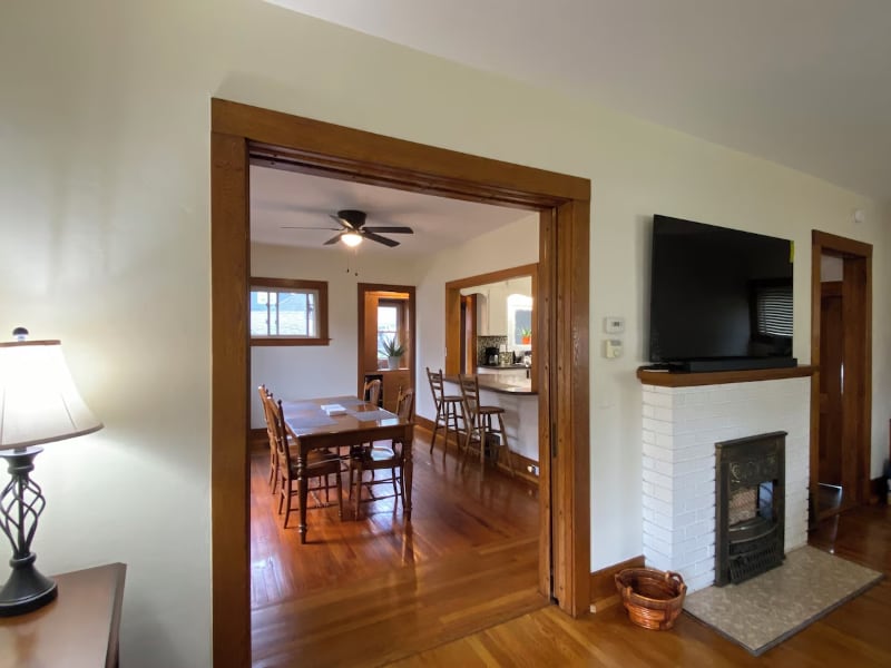 Building Photo - 5 E 3rd Ave