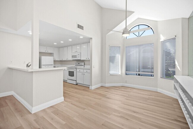 Building Photo - Prime Irvine Living: Bright End Unit Steps from Pool & Parks