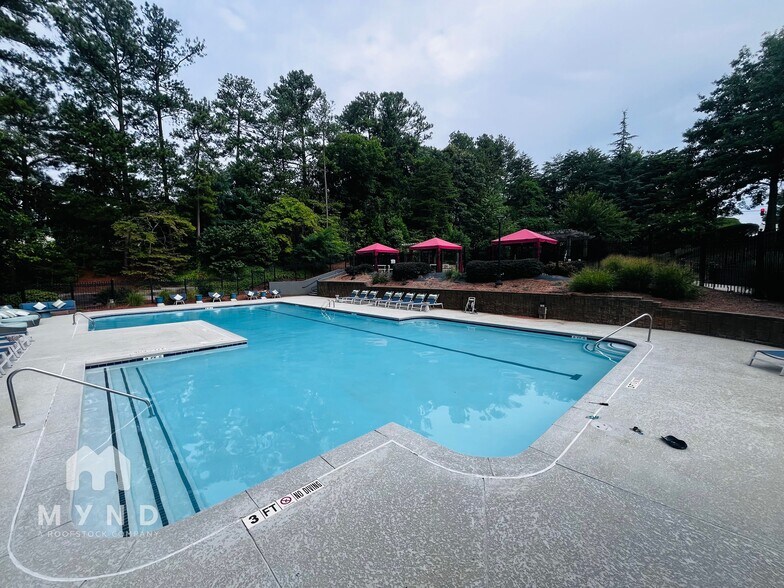 Building Photo - 795 Hammond Dr