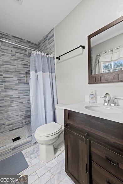 Building Photo - 3727 Calmer Cir
