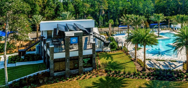 Building Photo - Stunning 3-Bedroom, 2.5-Bath Villa in The ...