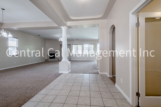 Building Photo - 11108 Cypress Falls Ave