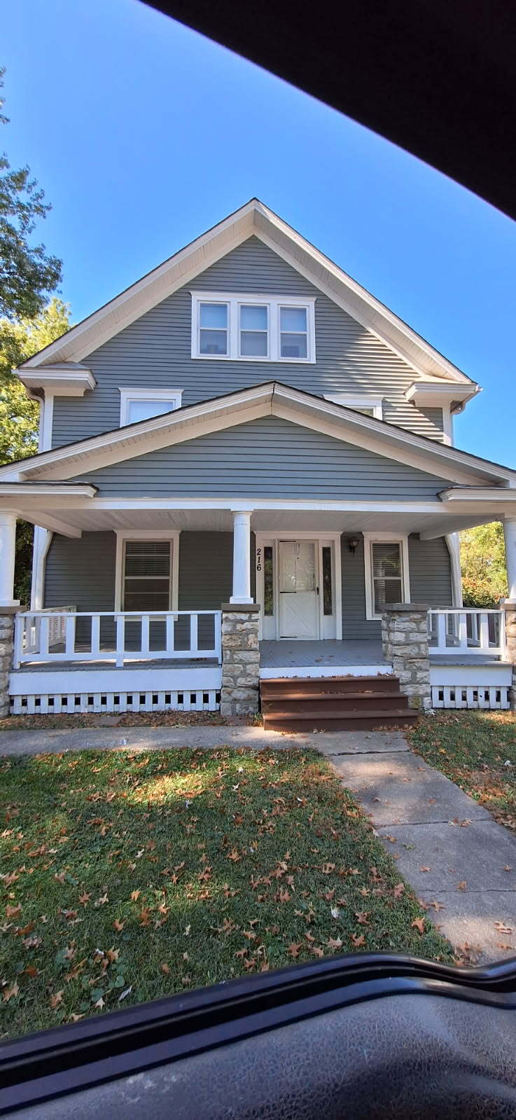 216 NE Douglas - 216 NE Douglas St