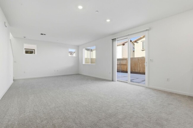 Building Photo - 7634 Flatbow Wy