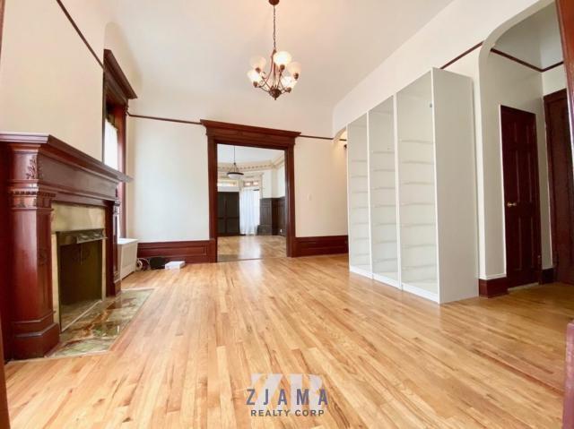 Building Photo - 2 bedroom in BROOKLYN NY 11213