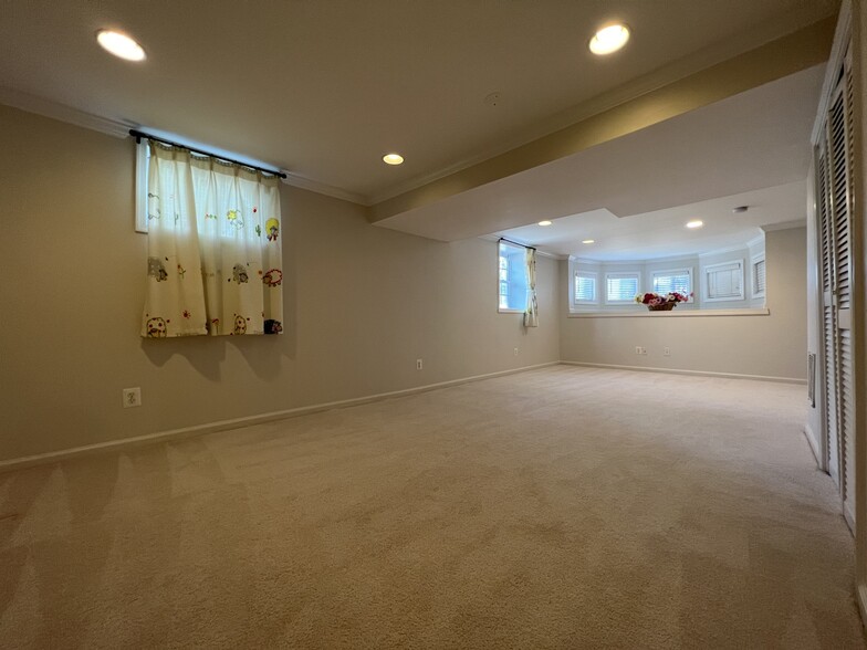 Recreation Room - 6715 Dean Dr