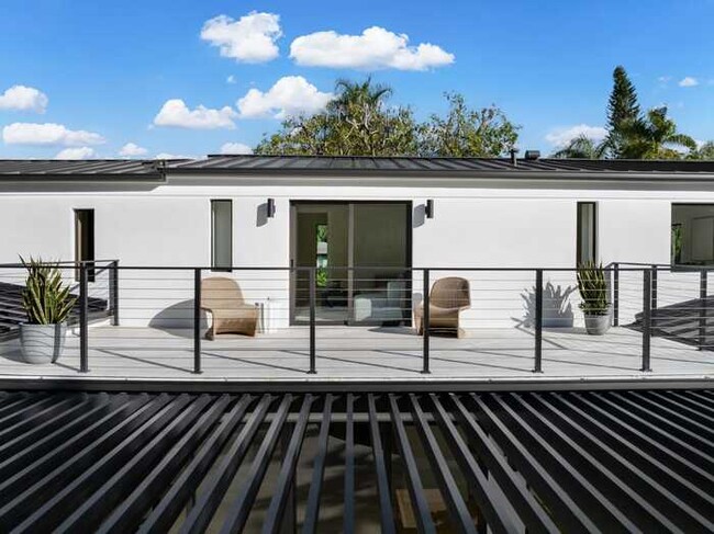Building Photo - Casa Del Cielo- Pool, Design and Privacy