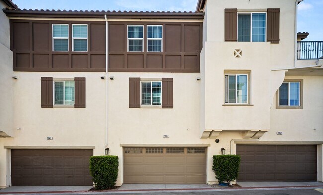 Building Photo - 7347 Solstice Pl
