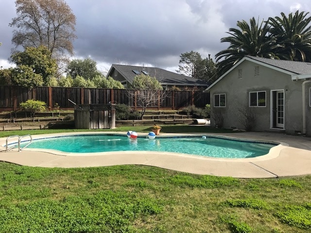 Building Photo - 1474 Dos Palos Dr