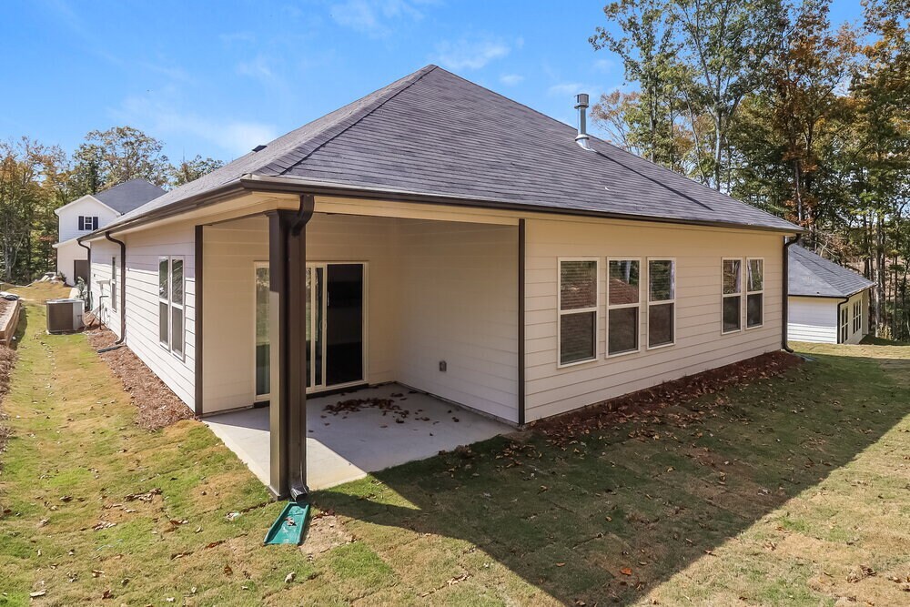 Building Photo - 376 Magnolia Dr