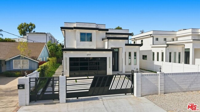 Building Photo - 6717 Sunnyslope Ave