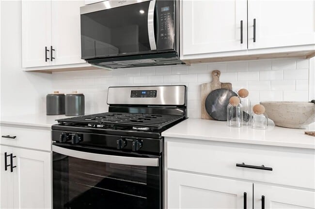 Building Photo - 452 W Gosling Isle