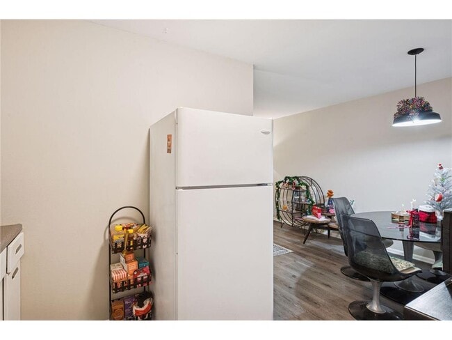 Building Photo - 3513 Emerson Ave S