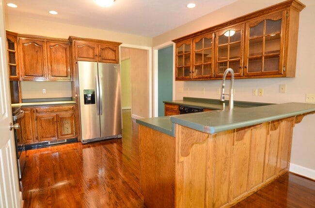 Building Photo - 205 Hidden Trace Dr
