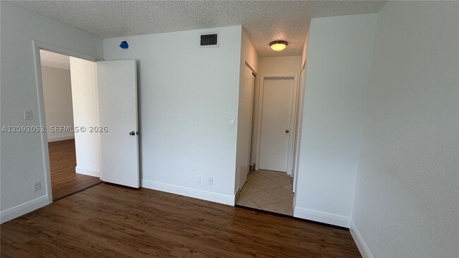 Building Photo - 11477 NW 39th Ct