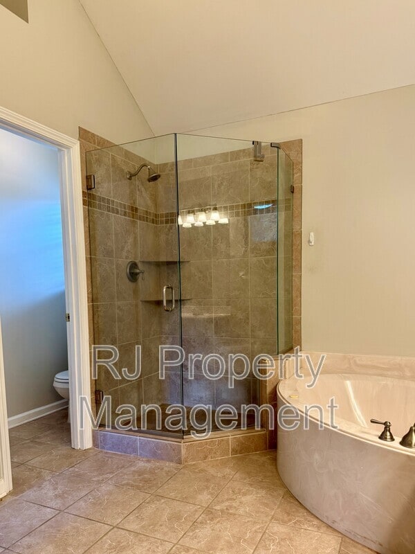 Building Photo - 11579 Mahogany Dr