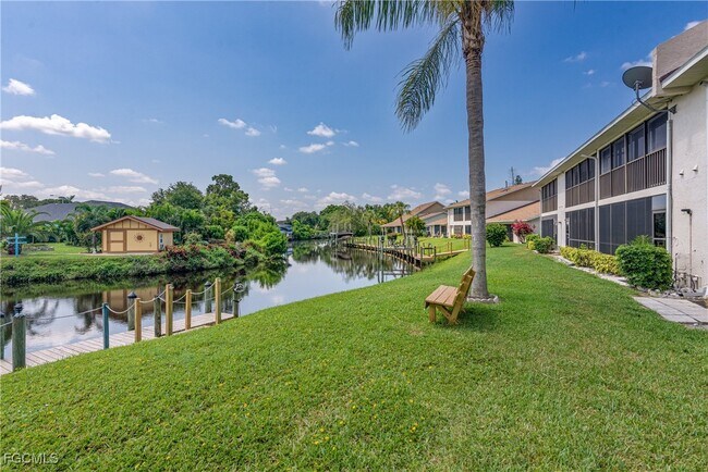 Building Photo - 15140 Riverbend Blvd