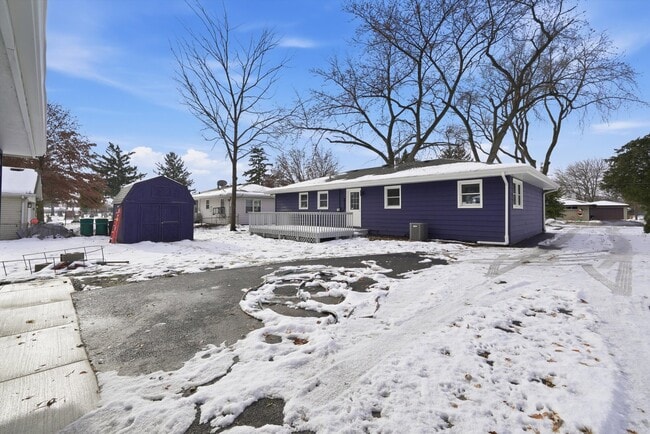 Building Photo - 15409 S Union Pl