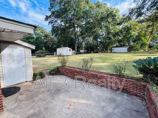 Building Photo - 3508 Cottonwood Dr