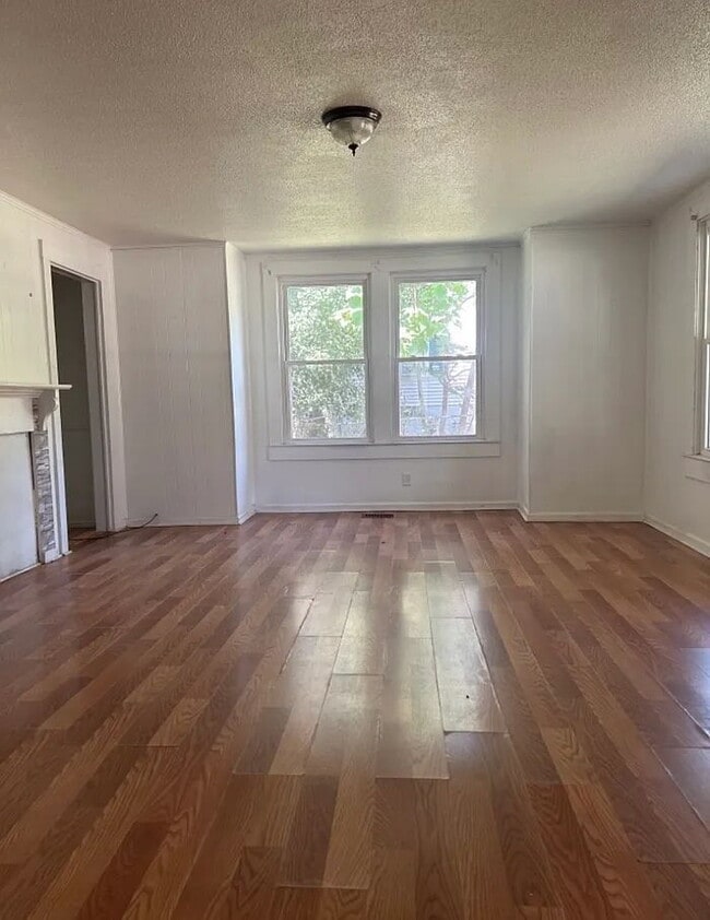 Building Photo - 115 Arkansas St