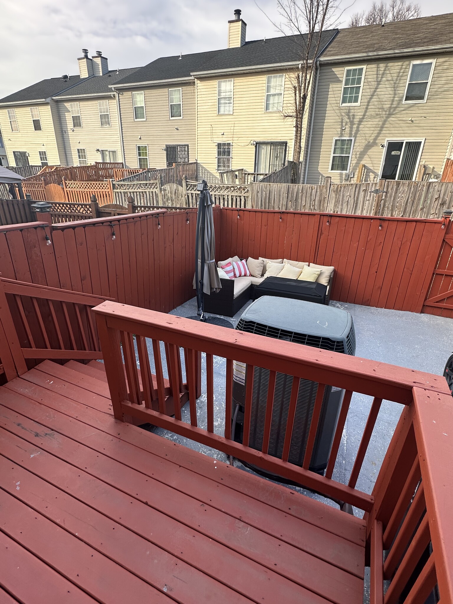 Backyard Deck - 2818 Crestwick Pl