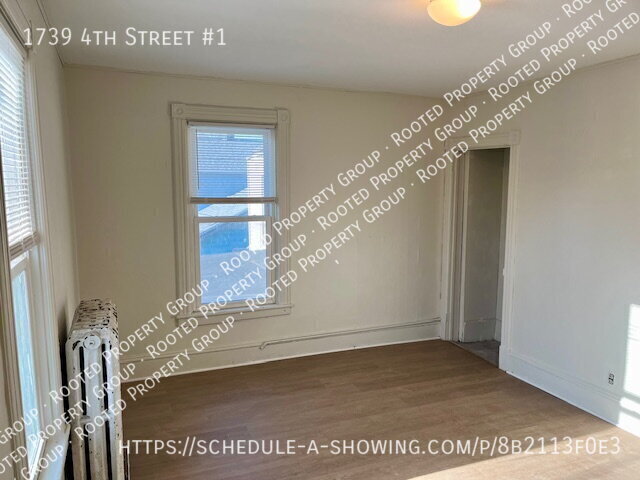 Building Photo - HUGE Rensselaer 4-Bedroom/2-Bath on Two Le...