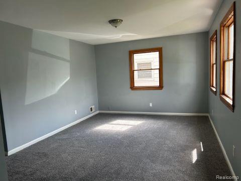 Building Photo - 1477 E Goulson Ave