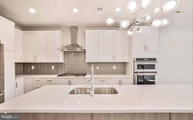Building Photo - 7512 Sawyer Farm Wy