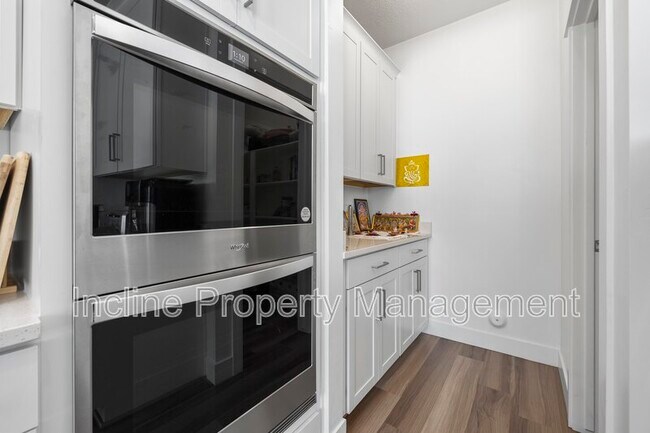 Building Photo - 766 S 850 W