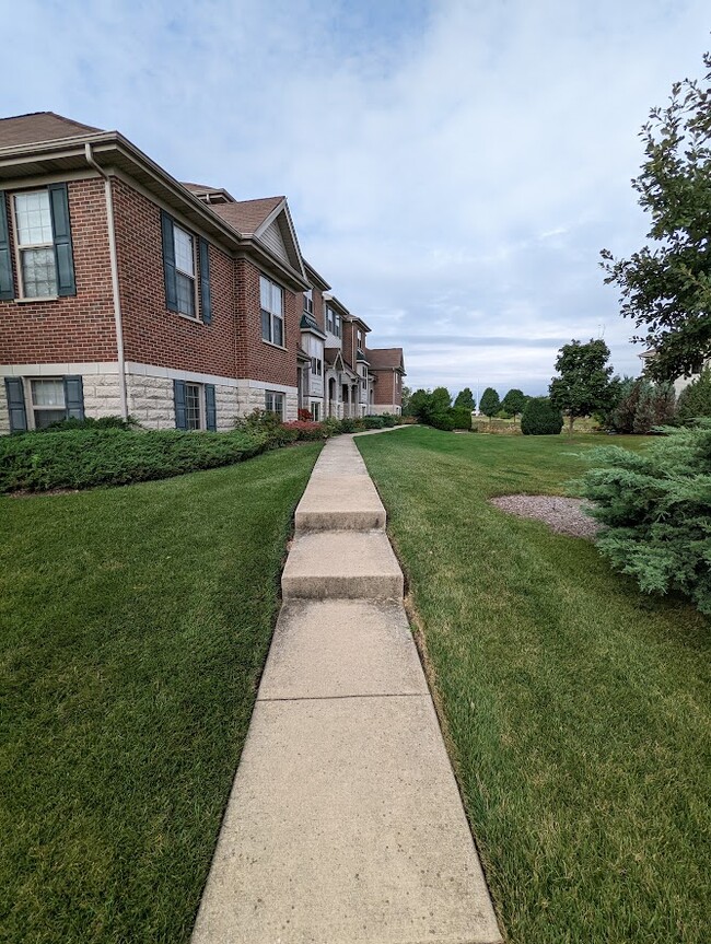 Building Photo - 2807 Blakely Ln