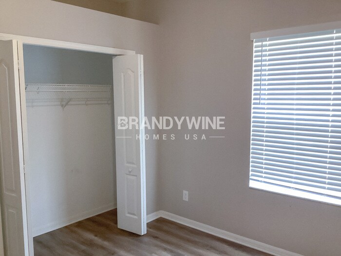 Building Photo - 1837 Atlantic Dr