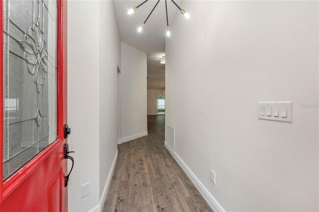 Building Photo - 137 Wellwood Ln